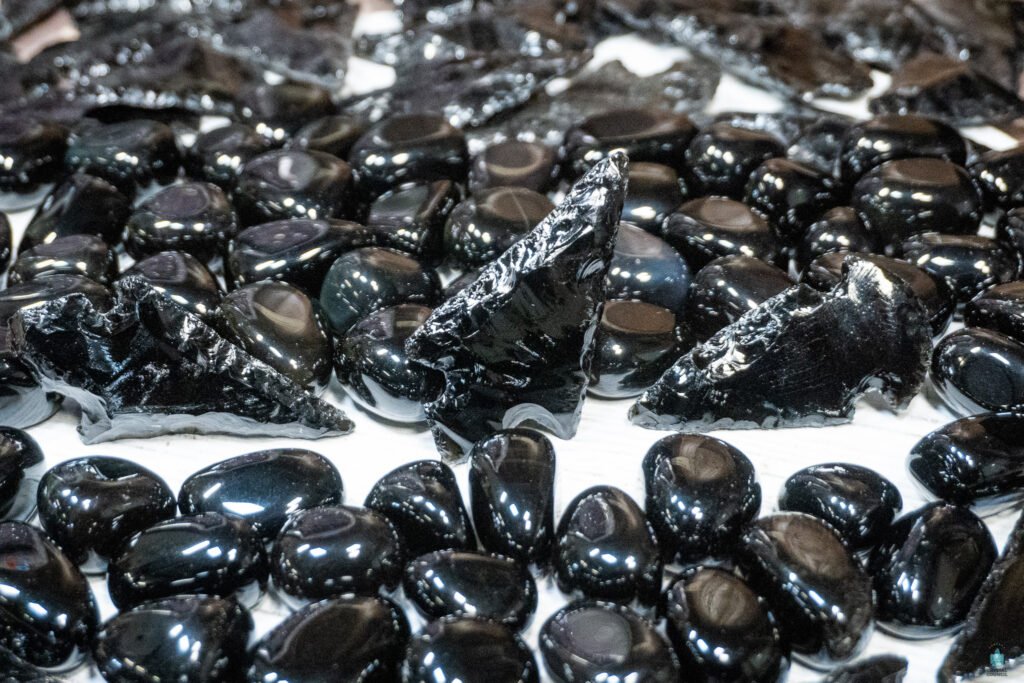 Obsidian: Nature’s Sharpest, Most Mysterious Stone